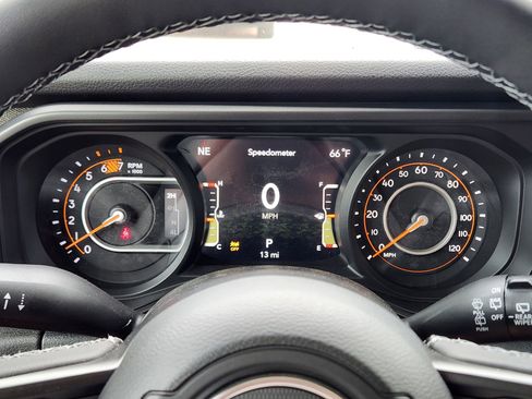 New 2026 Jeep Wrangler Unlimited Sport AWD/4WD image 15