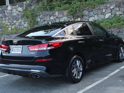 Used 2019 Kia Optima LX FWD image 9