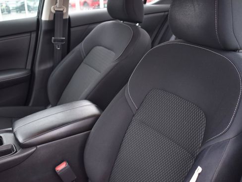 Used 2022 Nissan Sentra S w/ Electronics Package FWD image 23