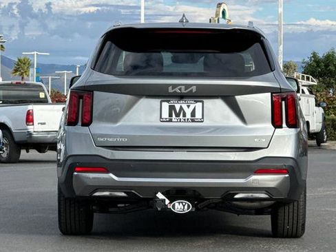 New 2026 Kia Sorento EX w/ EX Premium Package image 5