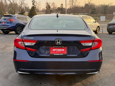Used 2018 Honda Accord EX-L image 6