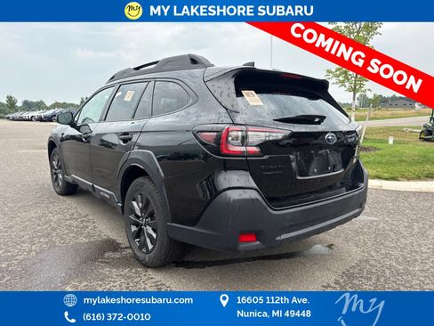 Used 2025 Subaru Outback Onyx Edition AWD/4WD image 5