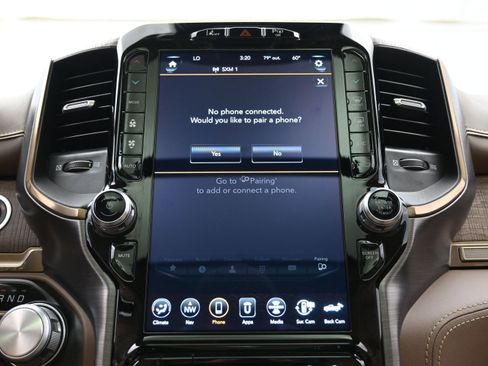 Used 2020 RAM 1500 Limited AWD/4WD image 34