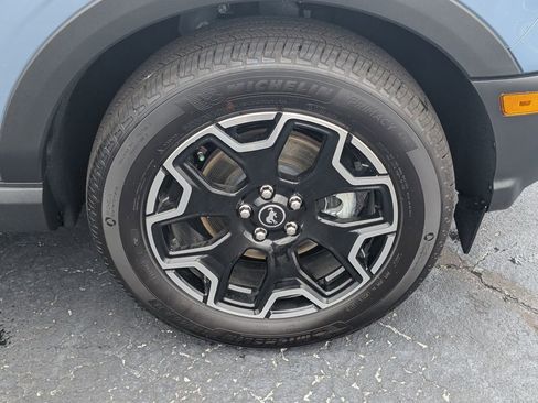 New 2025 Ford Bronco Sport Outer Banks w/ Outer Banks Tech Package+ image 18