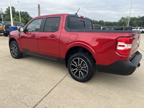 Used 2022 Ford Maverick Lariat w/ Lariat Luxury Package FWD image 10