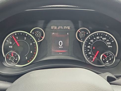 New 2026 RAM 2500 Tradesman AWD/4WD image 21