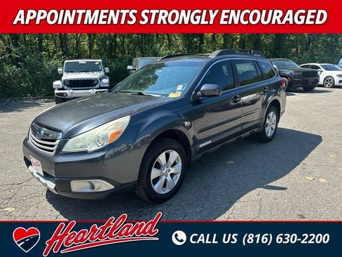 Used 2011 Subaru Outback 2.5i Limited w/ PWR Moonroof Pkg AWD/4WD image 1