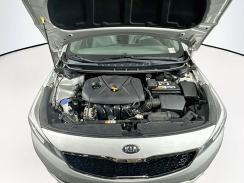 Used 2017 Kia Forte EX FWD image 30