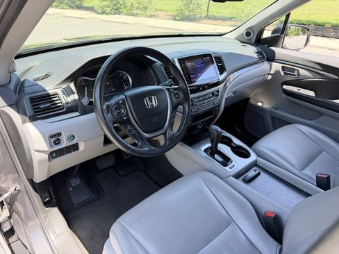 Used 2017 Honda Pilot EX-L image 11