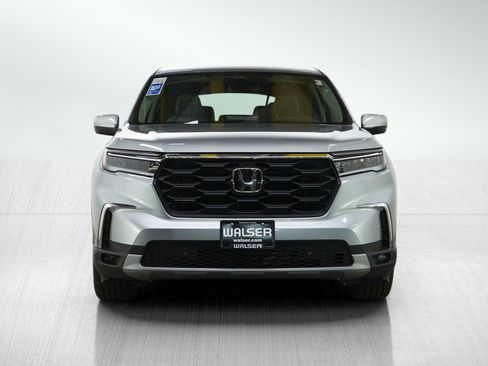 Used 2024 Honda Pilot EX-L image 8