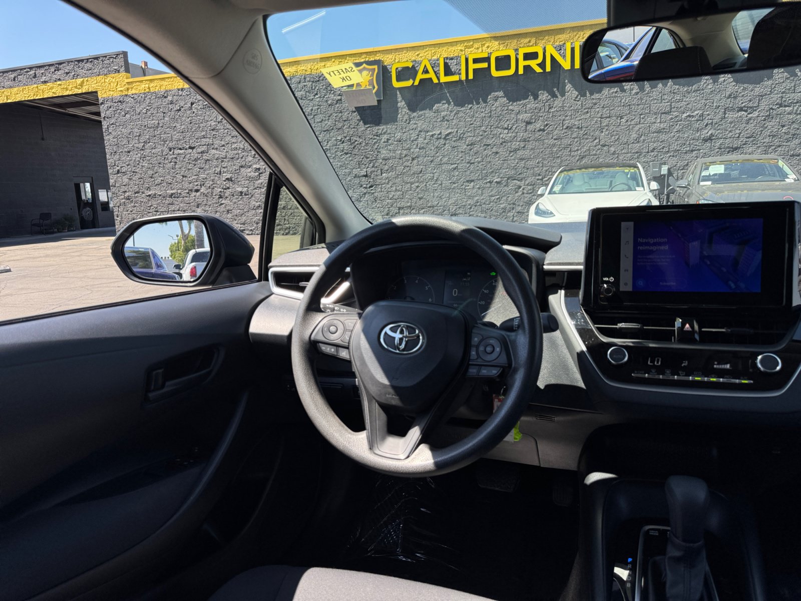 Used 2024 Toyota Corolla LE FWD image 23