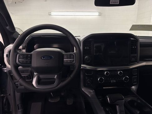 New 2026 Ford F150 Lariat w/ Equipment Group 501A Mid image 8