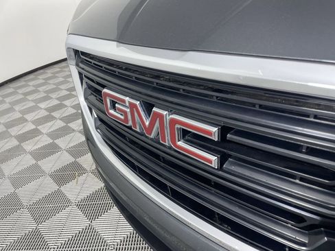 Used 2020 GMC Terrain SLE image 30