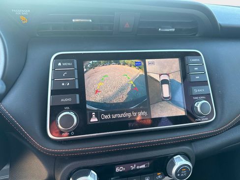 Used 2020 Nissan Kicks SR w/ Exterior Package FWD image 21