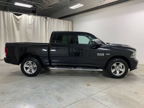 Used 2018 RAM 1500 Sport AWD/4WD image 12