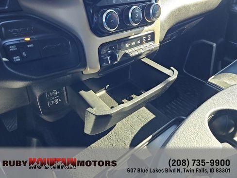 Used 2019 RAM 3500 Laramie w/ Cold Weather Group image 27