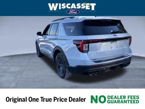 New 2026 Ford Explorer ST w/ Sun And Sound Package image 19