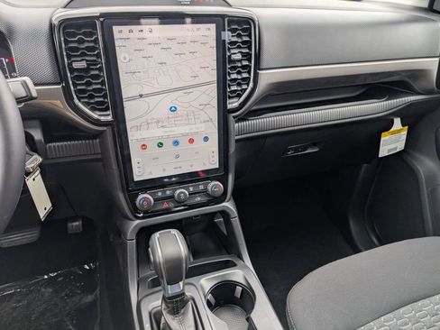 New 2026 Ford Ranger XLT w/ Equipment Group 301A High image 32