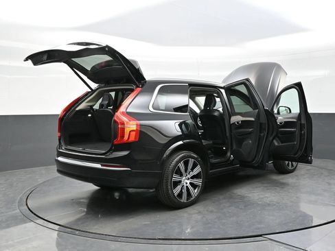 Used 2023 Volvo XC90 B6 Ultimate w/ Protection Package Premier AWD/4WD image 44