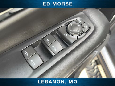 Used 2025 Chevrolet Suburban Z71 AWD/4WD image 22