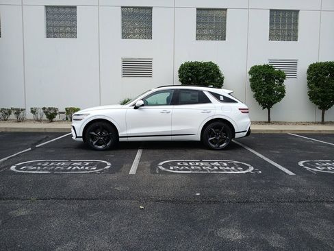 Used 2026 Genesis GV70 3.5T Sport Prestige image 9