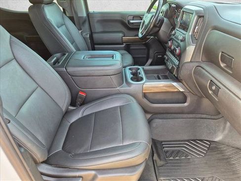 Used 2021 Chevrolet Silverado 1500 LT Trail Boss w/ Convenience Package II AWD/4WD image 18