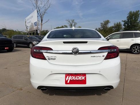Used 2017 Buick Regal Premium FWD image 7