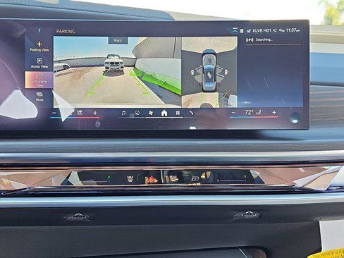 New 2025 BMW i7 eDrive50 image 24