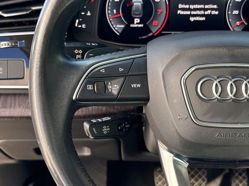 Used 2019 Audi Q8 Premium Plus w/ Premium Plus image 19