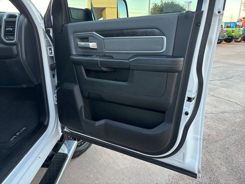 Certified 2021 RAM 2500 Big Horn w/ Level 1 Equipment Group image 25
