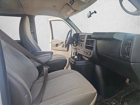 Used 2014 Chevrolet Express 3500 LT w/ LT Preferred Equipment Group image 15