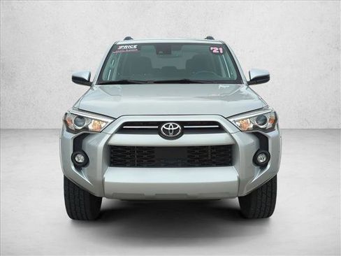 Certified 2021 Toyota 4Runner SR5 RWD image 2