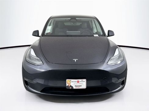 Used 2024 Tesla Model Y Performance AWD/4WD image 9