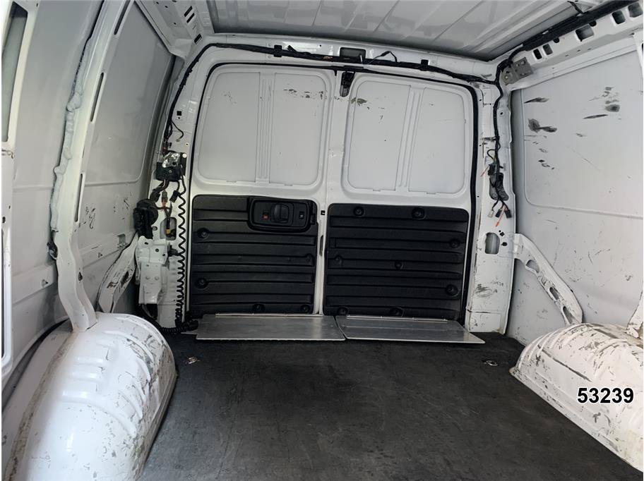 Used 2021 Chevrolet Express 3500 w/ Driver Convenience Package RWD image 13