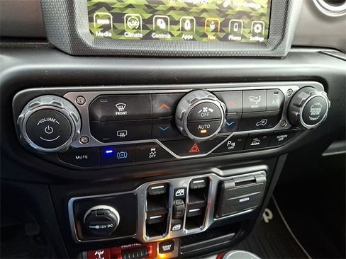 Used 2022 Jeep Wrangler Unlimited Rubicon 4xe w/ Safety Group image 15