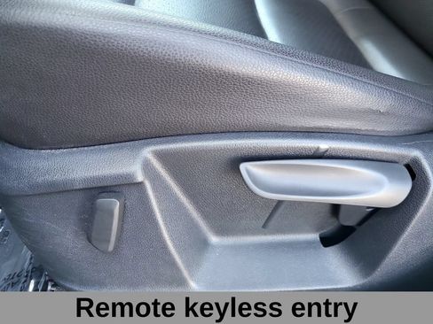 Used 2016 Volkswagen Tiguan S AWD/4WD image 12