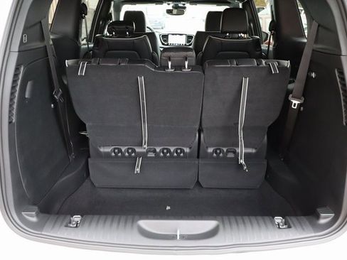New 2026 Chrysler Pacifica Limited w/ S Appearance Package image 37