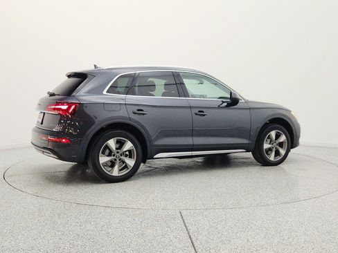 Used 2023 Audi Q5 2.0T Premium w/ Convenience Package AWD/4WD image 5
