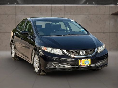 Used 2015 Honda Civic LX image 2