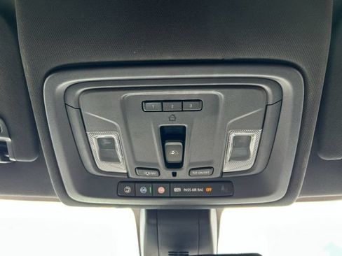 Used 2020 Chevrolet Silverado 1500 High Country w/ Safety Package II AWD/4WD image 49