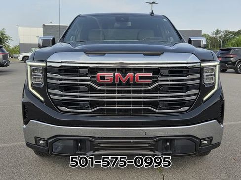 Used 2025 GMC Sierra 1500 SLT RWD image 8
