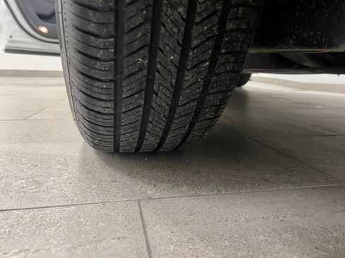 Used 2021 Toyota Sienna XLE w/ XLE Plus Package image 59