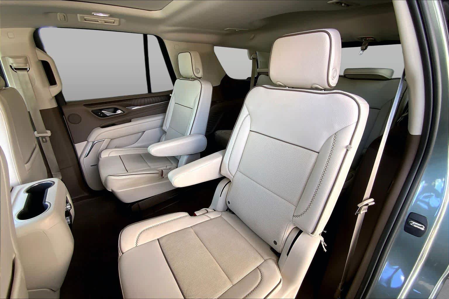 Used 2023 GMC Yukon Denali AWD/4WD image 21