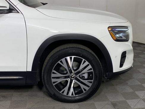 New 2026 Mercedes-Benz GLB 250 4MATIC image 11
