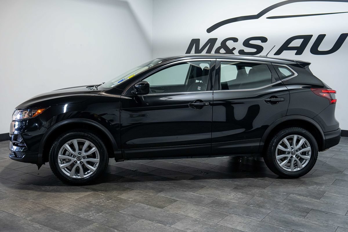 Used 2022 Nissan Rogue Sport S FWD image 24
