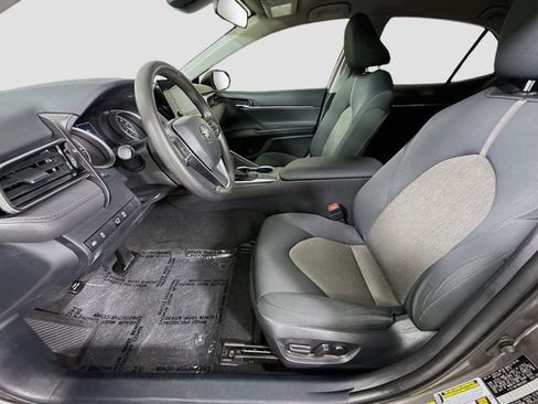Certified 2022 Toyota Camry LE w/ Carpet Mat Package (TMS) FWD image 19