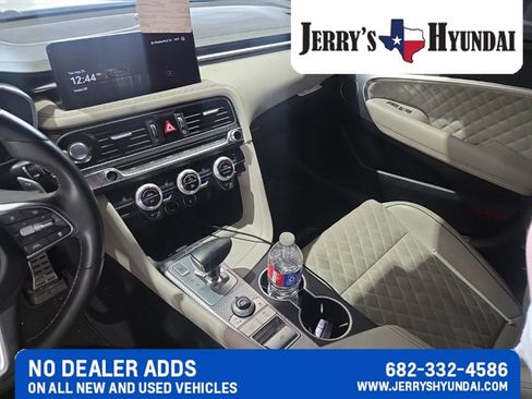 Used 2023 Genesis G70 3.3T w/ Sport Prestige Package RWD image 15