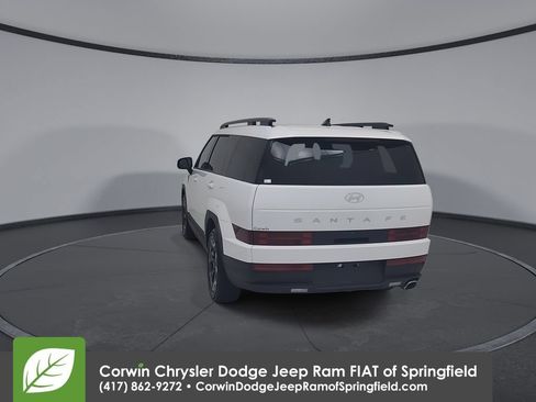 Used 2026 Hyundai Santa Fe SEL FWD image 12