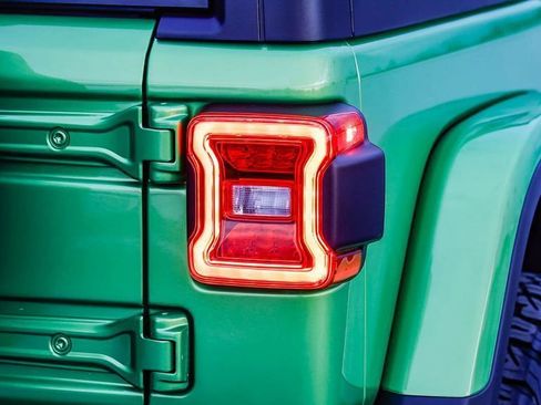 New 2025 Jeep Wrangler Unlimited Rubicon image 10