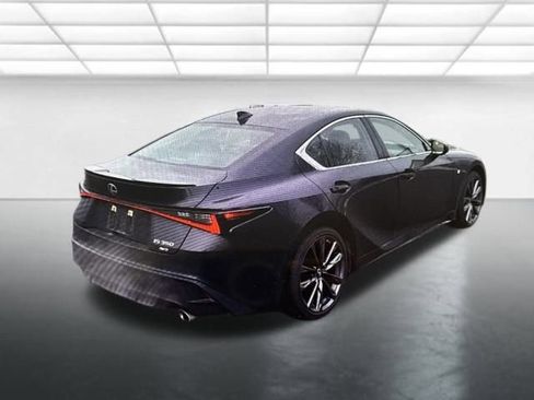 Used 2022 Lexus IS 350 F Sport image 2